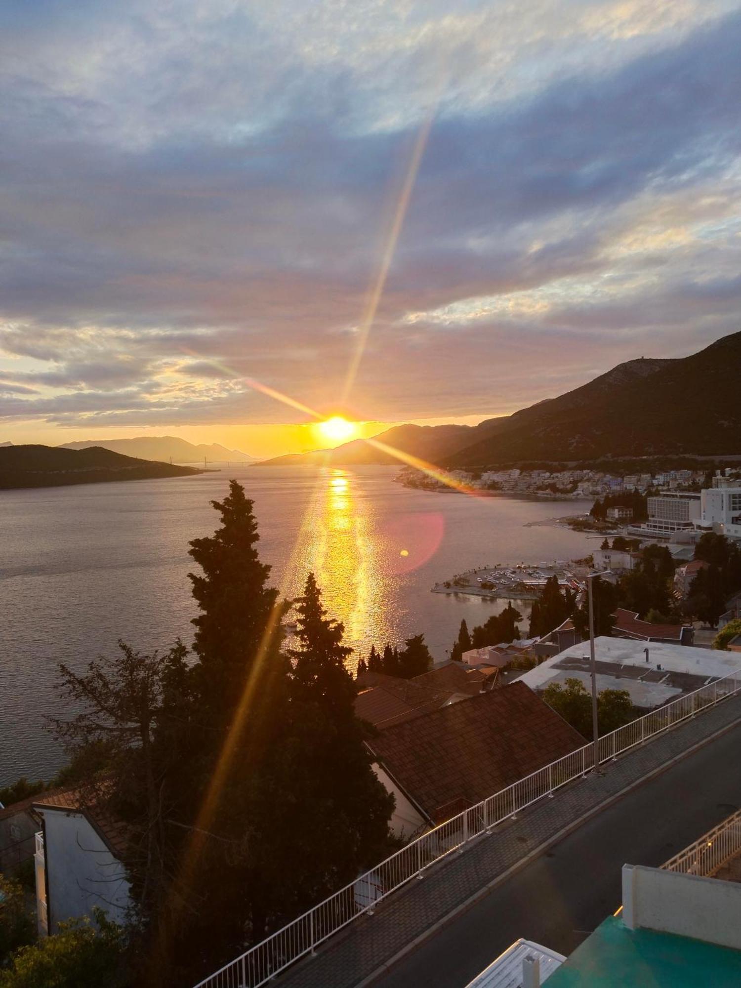 Apartment And Rooms Barbaric Neum Exterior foto